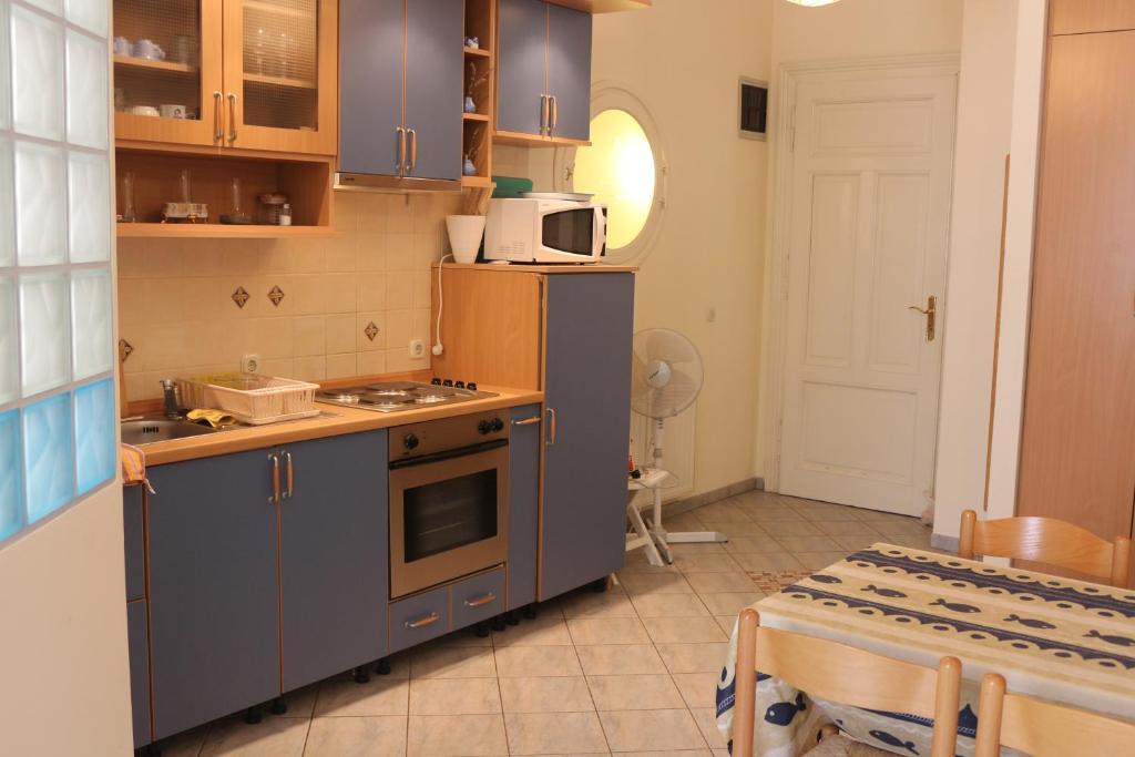 Green Market Apartment Opatija Buitenkant foto